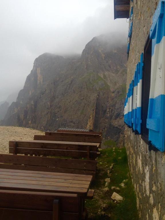 Rifugio Velo Della Madonna Hotel Сан Мартино ди Кастроза Екстериор снимка